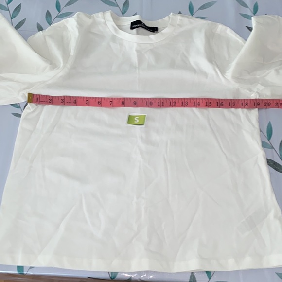 **Last One XS** White Puff Sleeve Crewneck Pomander Place - Picture 6 of 7